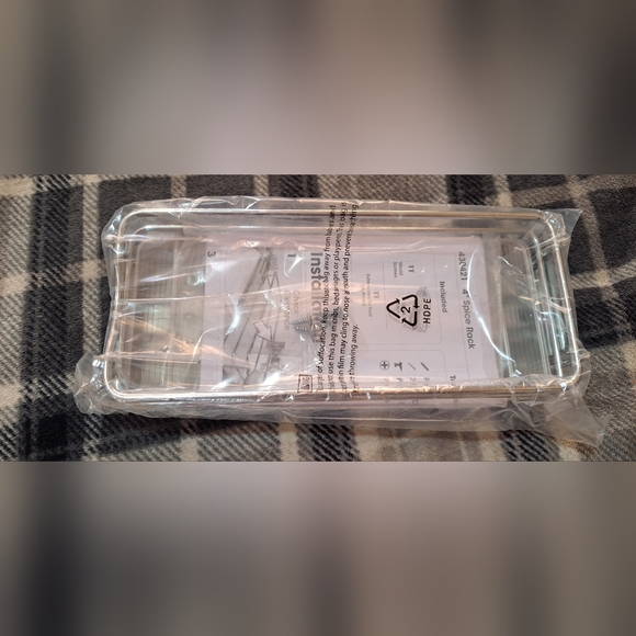 Metal Pull Out Spice Rack - Picture 1 of 4